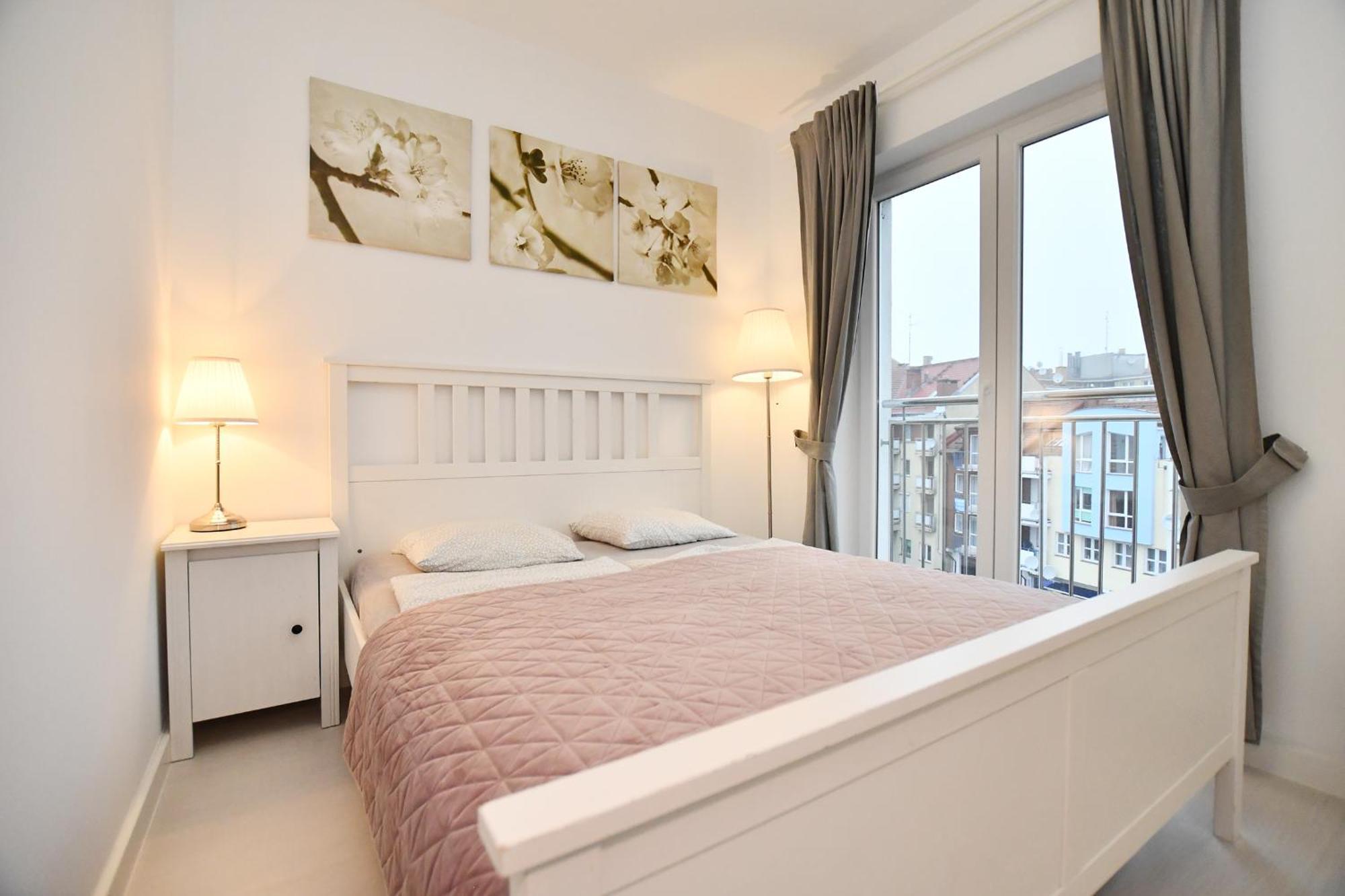 Apartment Navigator-port View *